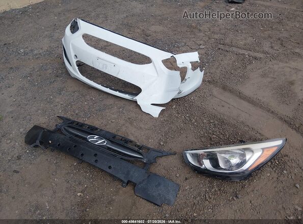 KMHCT4AE3GU974348 2016 HYUNDAI ACCENT White ხელსაწყოთა პანელის ხედი