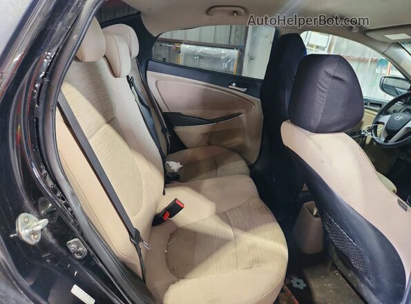 KMHCT4AE3HU290692 2017 HYUNDAI ACCENT Black უკანა სავარძლების ხედი