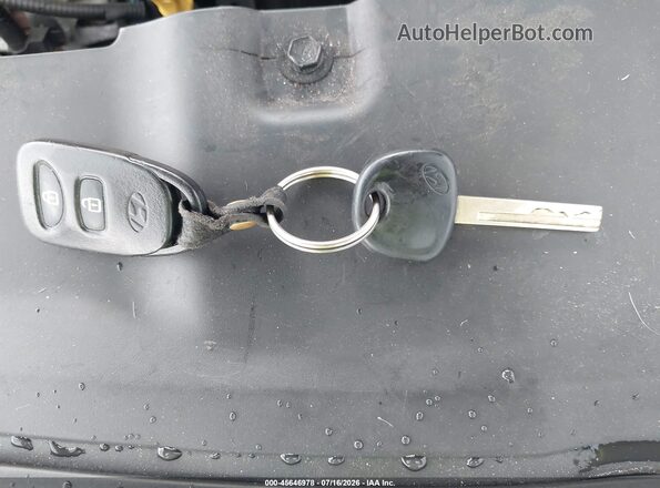KMHCT4AE4GU077992 2016 HYUNDAI ACCENT Silver Widok deski rozdzielczej