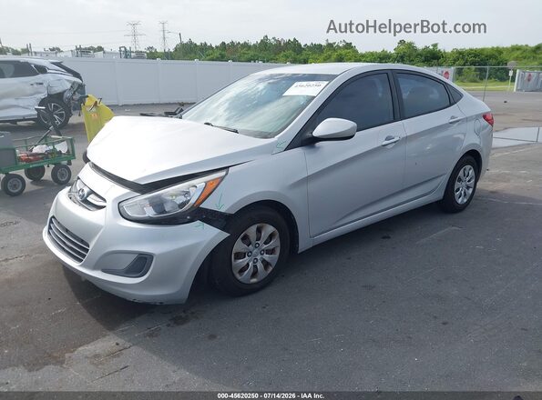KMHCT4AE4GU944372 2016 HYUNDAI ACCENT Silver Przód lewy