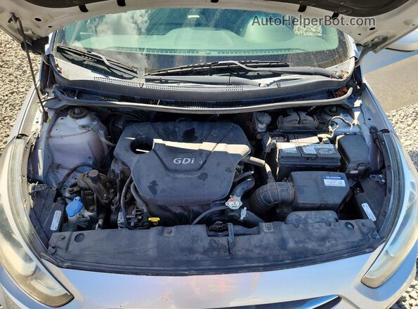 KMHCT4AE4GU948874 2016 HYUNDAI ACCENT Silver Вид задньої частини салону