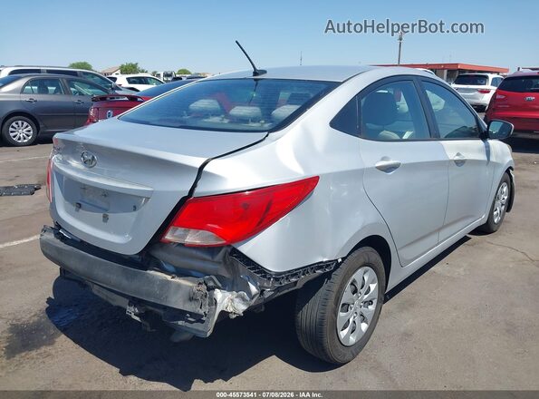 KMHCT4AE4GU980577 2016 HYUNDAI ACCENT Silver Vista frontal
