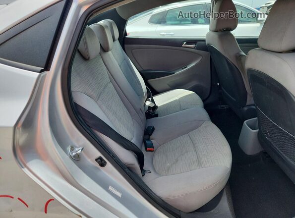 KMHCT4AE4HU244661 2017 HYUNDAI ACCENT Серебряный Вид задних сидений