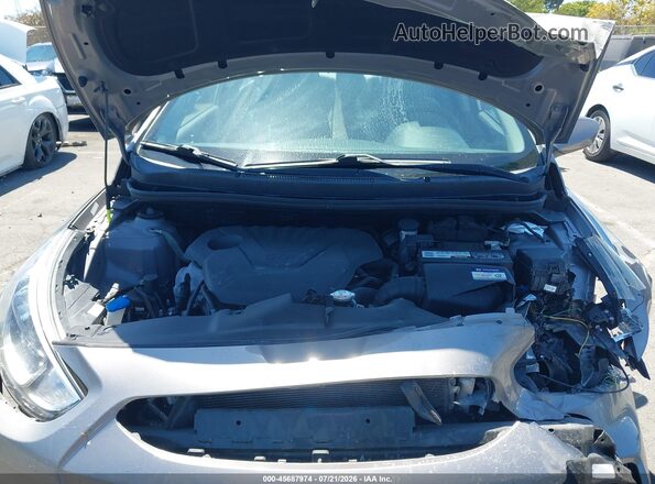 KMHCT4AE5HU373752 2017 HYUNDAI ACCENT Champagne უკანა ხედი