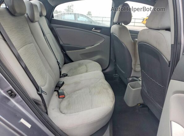 KMHCT4AE6GU067898 2016 HYUNDAI ACCENT Silver Vista de los asientos traseros