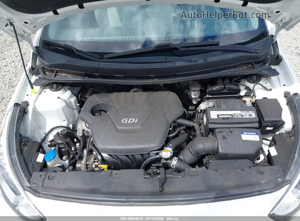 KMHCT4AE6GU111639 2016 HYUNDAI ACCENT White Rear view