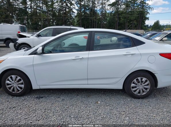 KMHCT4AE6GU111639 2016 HYUNDAI ACCENT White 360 interior view