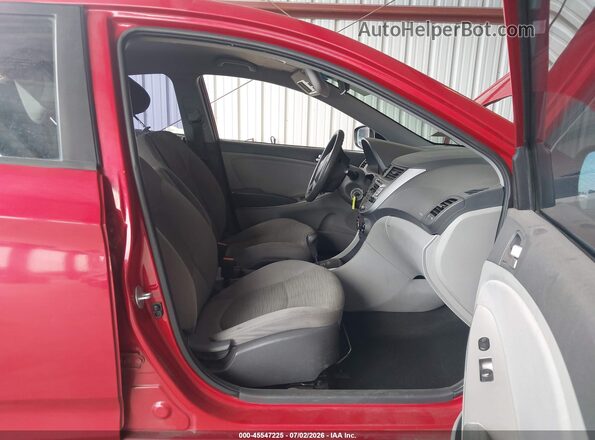KMHCT4AE6HU244161 2017 HYUNDAI ACCENT Красный Вид салона спереди
