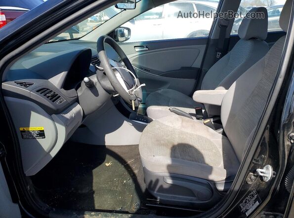 KMHCT4AE6HU247416 2017 HYUNDAI ACCENT Черный Вид салона спереди