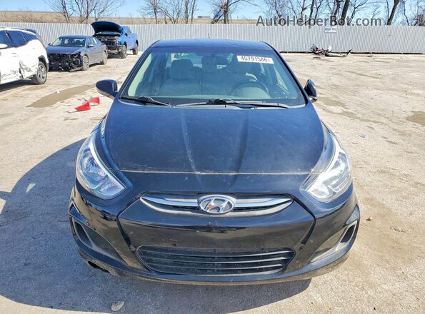 KMHCT4AE6HU247416 2017 HYUNDAI ACCENT Черный Вид спереди