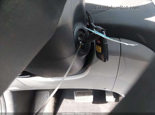 KMHCT4AE6HU358550 2017 HYUNDAI ACCENT Серебряный Вид панели приборов
