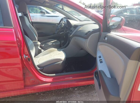 KMHCT4AE7GU093653 2016 HYUNDAI ACCENT Красный Вид салона спереди