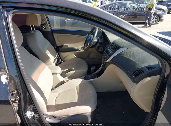 KMHCT4AE7HU354460 2017 HYUNDAI ACCENT Black Вид салону спереду