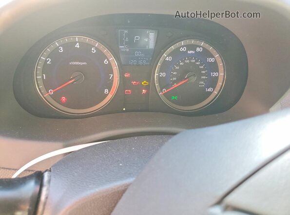 KMHCT4AE8HU215499 2017 HYUNDAI ACCENT Silver Vista del cuadro de instrumentos