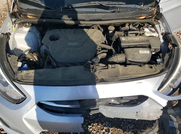 KMHCT4AE8HU215499 2017 HYUNDAI ACCENT Silver Vista interior trasera