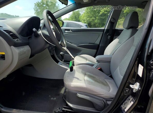 KMHCT4AE8HU372255 2017 HYUNDAI ACCENT Black Սալոնի դիմացի տեսք