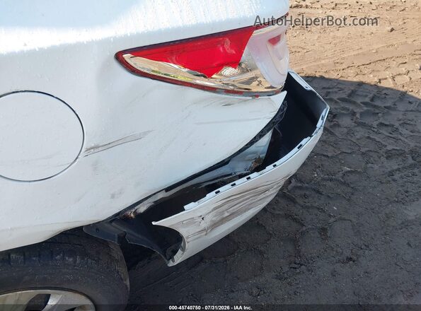 KMHCT4AE9GU009851 2016 HYUNDAI ACCENT Белый Вид спереди