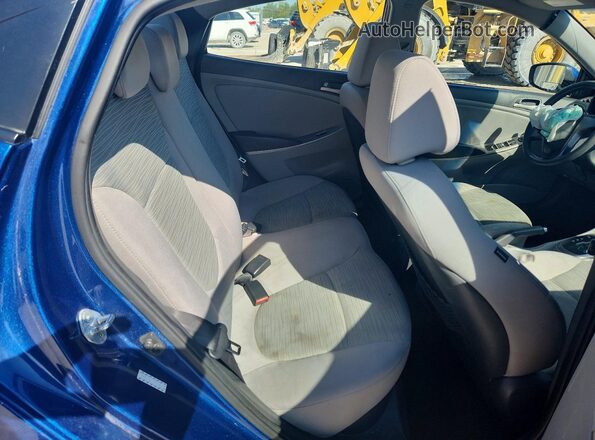 KMHCT4AE9GU014046 2016 HYUNDAI ACCENT Blue Vista de los asientos traseros