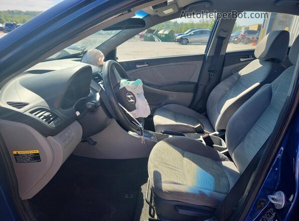 KMHCT4AE9GU014046 2016 HYUNDAI ACCENT Blue Vista interior delantera