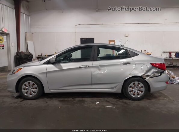 KMHCT4AE9HU173330 2017 HYUNDAI ACCENT Silver Vista interior de 360 grados