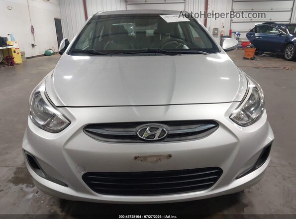 KMHCT4AE9HU173330 2017 HYUNDAI ACCENT Silver Vista del cuadro de instrumentos