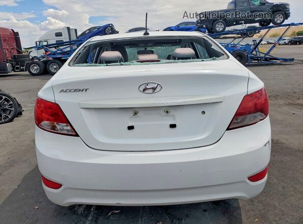 KMHCT4AE9HU200204 2017 HYUNDAI ACCENT Белый Вид сзади