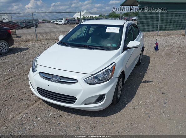 KMHCT4AE9HU248236 2017 HYUNDAI ACCENT White წინა მარცხენა ხედი სამი მეოთხედიდან
