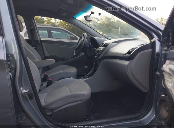 KMHCT4AE9HU374676 2017 HYUNDAI ACCENT Gray Vista interior delantera
