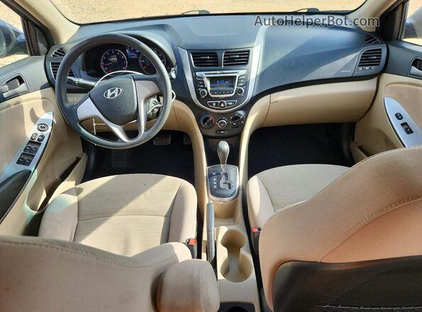 KMHCT4AEXHU341265 2017 HYUNDAI ACCENT Черный Вид панели приборов