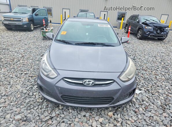 KMHCT5AE0GU247089 2016 HYUNDAI ACCENT Gray Front view