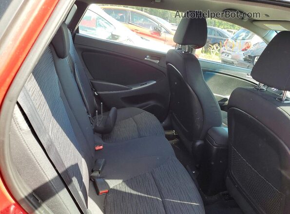 KMHCT5AE1GU290940 2016 HYUNDAI ACCENT Red Rear seats view