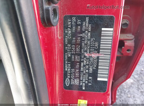 KMHCT5AE1HU311075 2017 HYUNDAI ACCENT Red Vista del compartimento del motor
