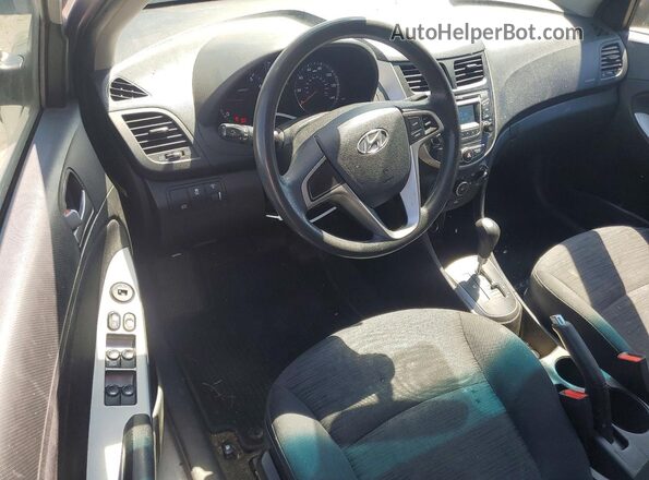 KMHCT5AE1HU344853 2017 HYUNDAI ACCENT Silver წინა პანელის ხედი