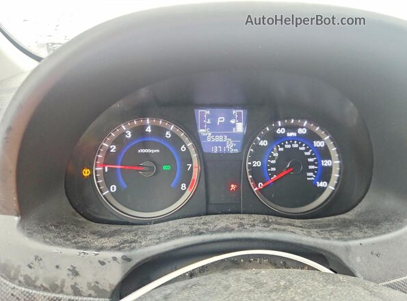 KMHCT5AE1HU348773 2017 HYUNDAI ACCENT Серебряный Вид щитка приборов