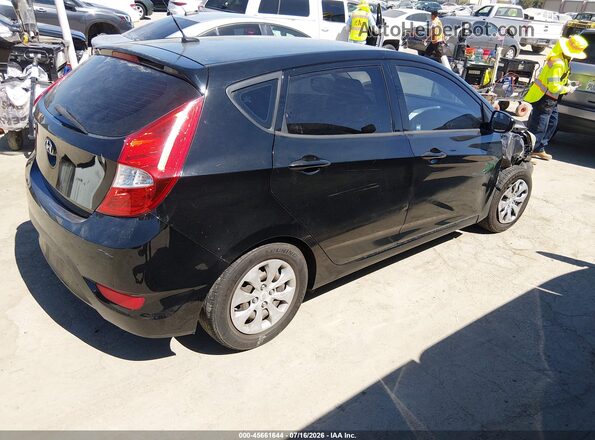 KMHCT5AE2GU275959 2016 HYUNDAI ACCENT Black Trasero derecho