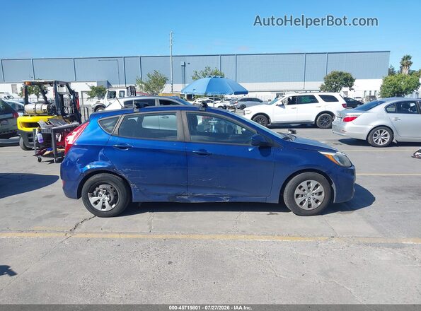 KMHCT5AE3HU331439 2017 HYUNDAI ACCENT Синий Вид задней части салона
