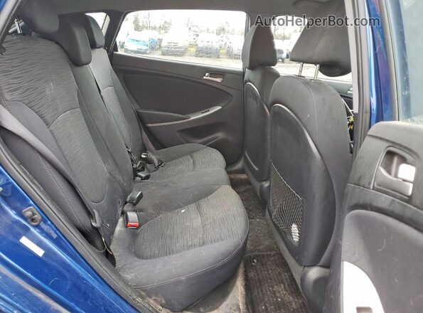 KMHCT5AE4GU255552 2016 HYUNDAI ACCENT Blue Rear seats view