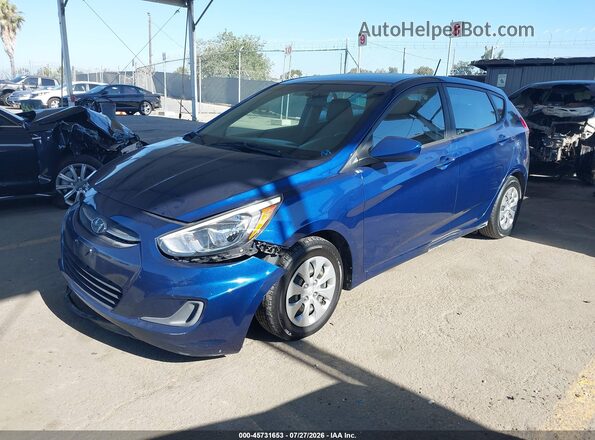 KMHCT5AE4HU315119 2017 HYUNDAI ACCENT Blue Vista tres cuartos delantera izquierda