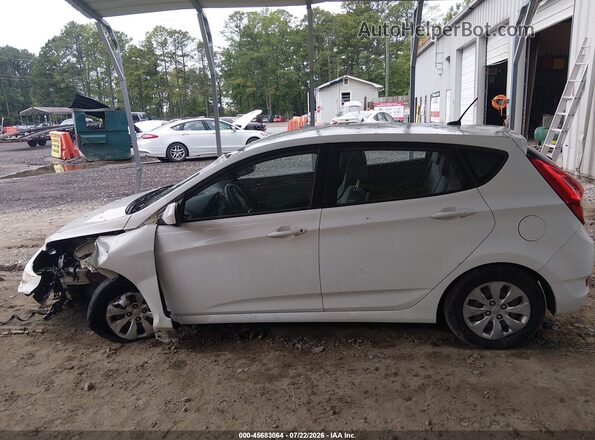 KMHCT5AE6GU239143 2016 HYUNDAI ACCENT White Панорамний вид салону 360°