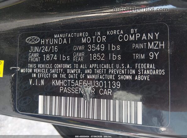 KMHCT5AE6HU301139 2017 HYUNDAI ACCENT Black Вид підкапотного простору