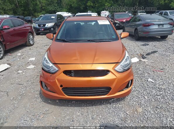 KMHCT5AE6HU326509 2017 HYUNDAI ACCENT Оранжевый Вид задней части салона