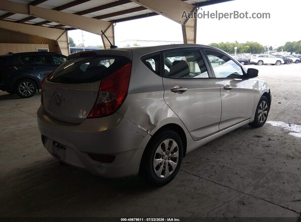 KMHCT5AE7GU279747 2016 HYUNDAI ACCENT Silver Задня права чверть