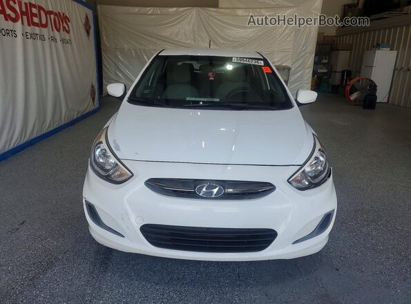 KMHCT5AE7HU319682 2017 HYUNDAI ACCENT White Front view