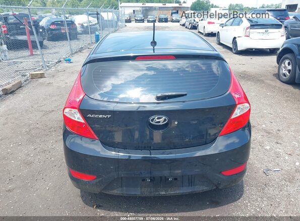 KMHCT5AE7HU336840 2017 HYUNDAI ACCENT Black 