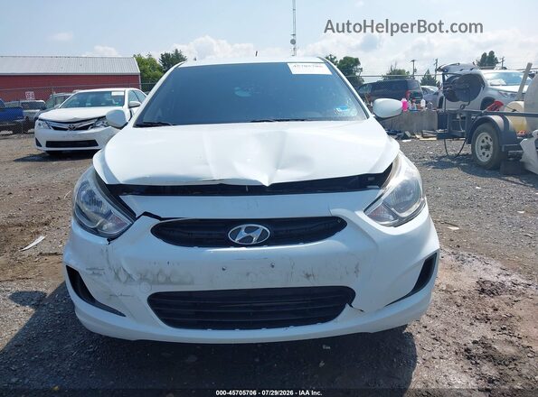 KMHCT5AE8GU241315 2016 HYUNDAI ACCENT Белый Вид спереди