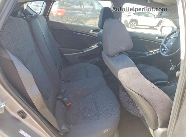 KMHCT5AE8HU363531 2017 HYUNDAI ACCENT Gray უკანა სავარძლების ხედი