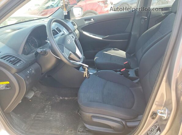 KMHCT5AE8HU363531 2017 HYUNDAI ACCENT Gray წინა სალონის ხედი