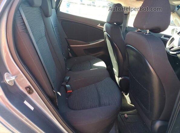 KMHCT5AEXHU338484 2017 HYUNDAI ACCENT Blue უკანა სავარძლების ხედი