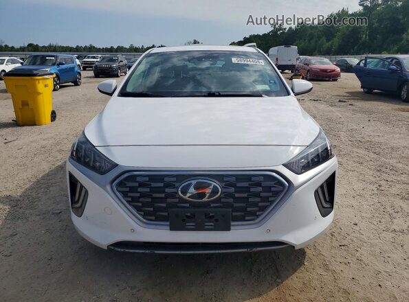 KMHCX5LD0MU252717 2021 HYUNDAI IONIQ White Front view