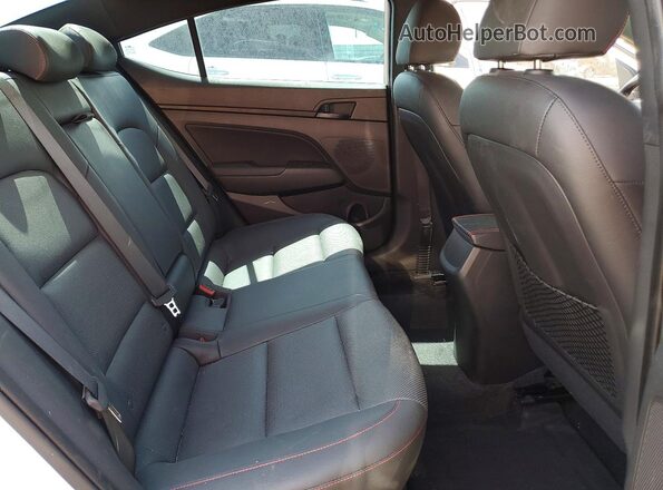 KMHD04LB0JU451103 2018 HYUNDAI ELANTRA White უკანა სავარძლების ხედი